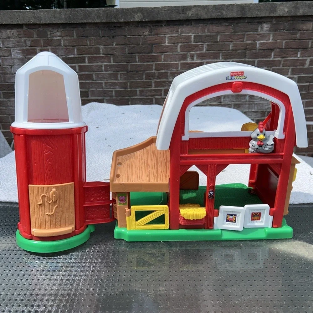 Fisher-Price Little People Animal Friends Farm Barn Red White Silo Playset Toy‎